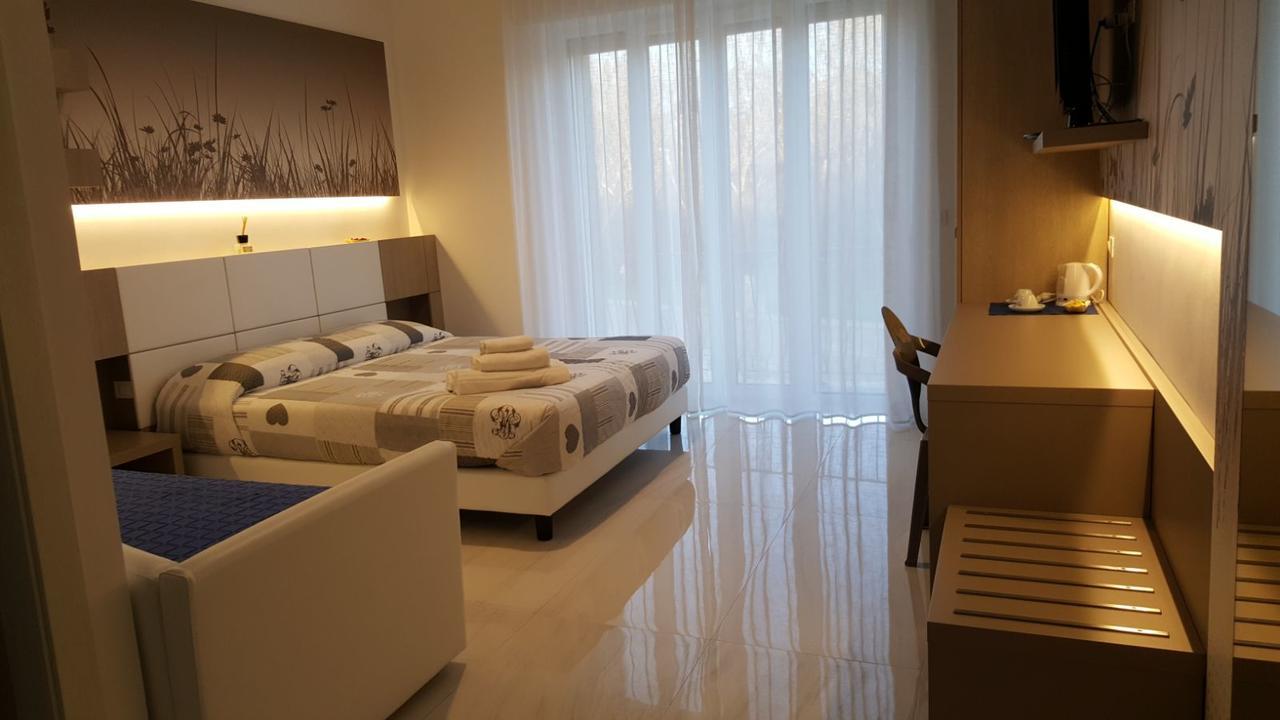 La Terrazza Sul Mare Bed & Breakfast Otranto Exterior photo